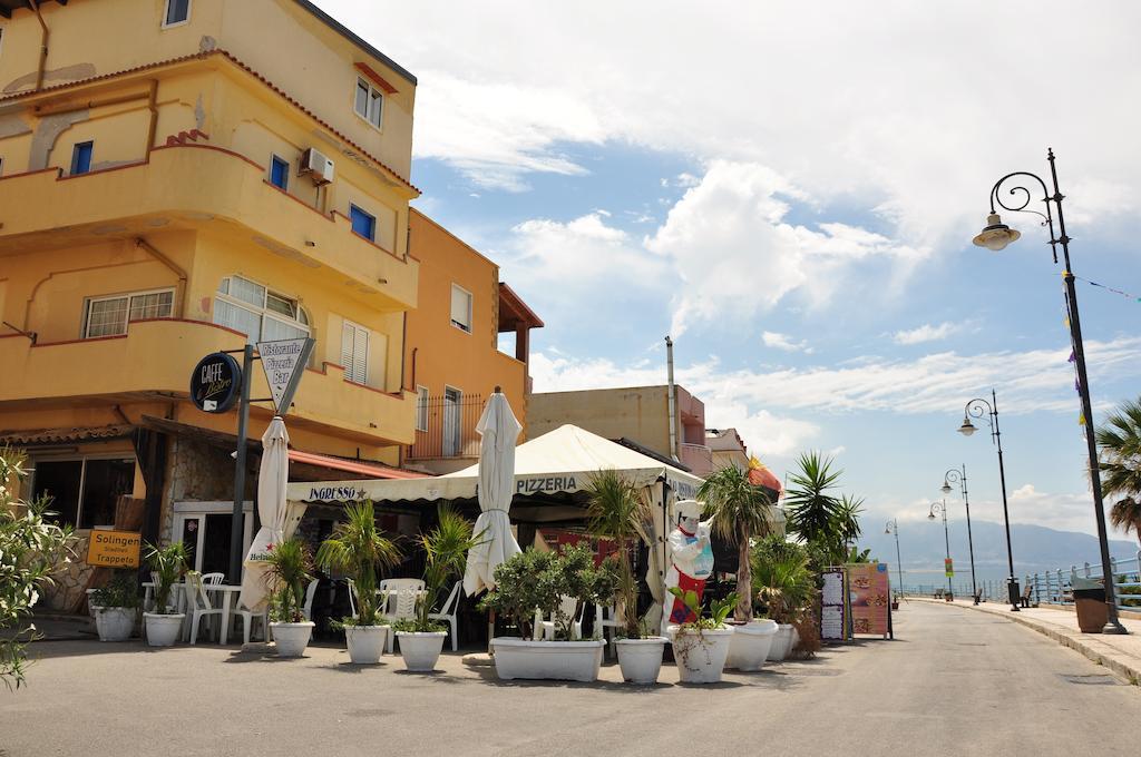 Le Bistro Trappeto Trappeto (Sicily) Exterior photo